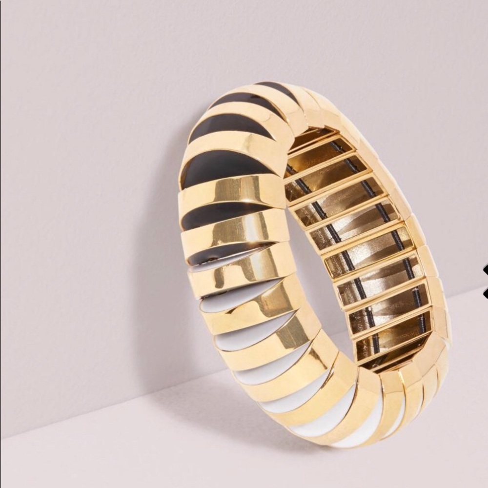 LARGE SLICED SCALLOPS METAL STRETCH BRACELET